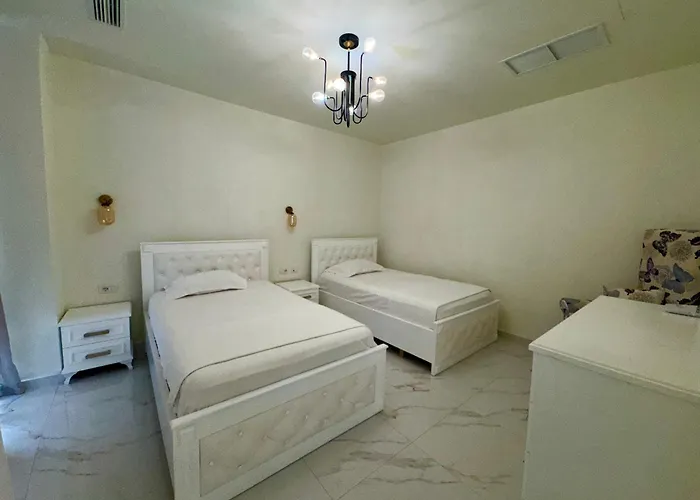 Crystal Pool Villa, Coast, 帕拉瑟