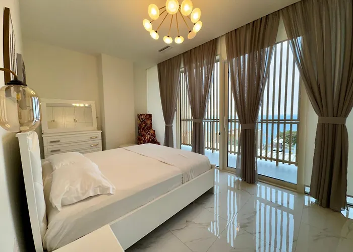 Crystal Pool Villa, Coast, Villa *